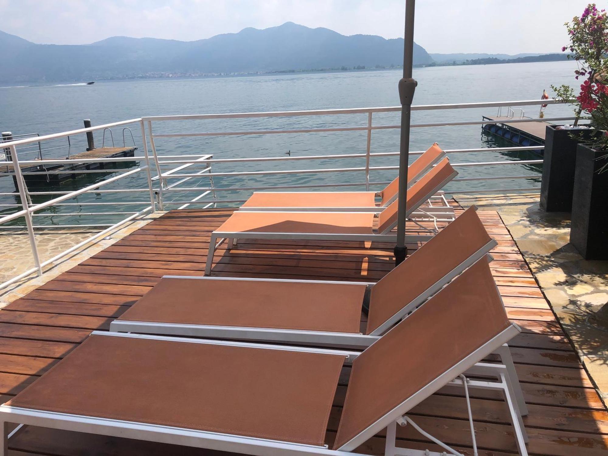Villa Anastasye Your Lakefront Vacation Rental Predore Ngoại thất bức ảnh