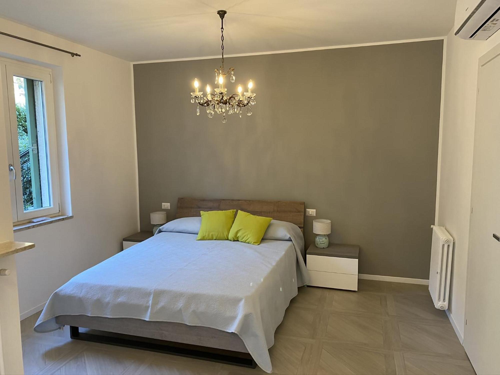 Villa Anastasye Your Lakefront Vacation Rental Predore Ngoại thất bức ảnh