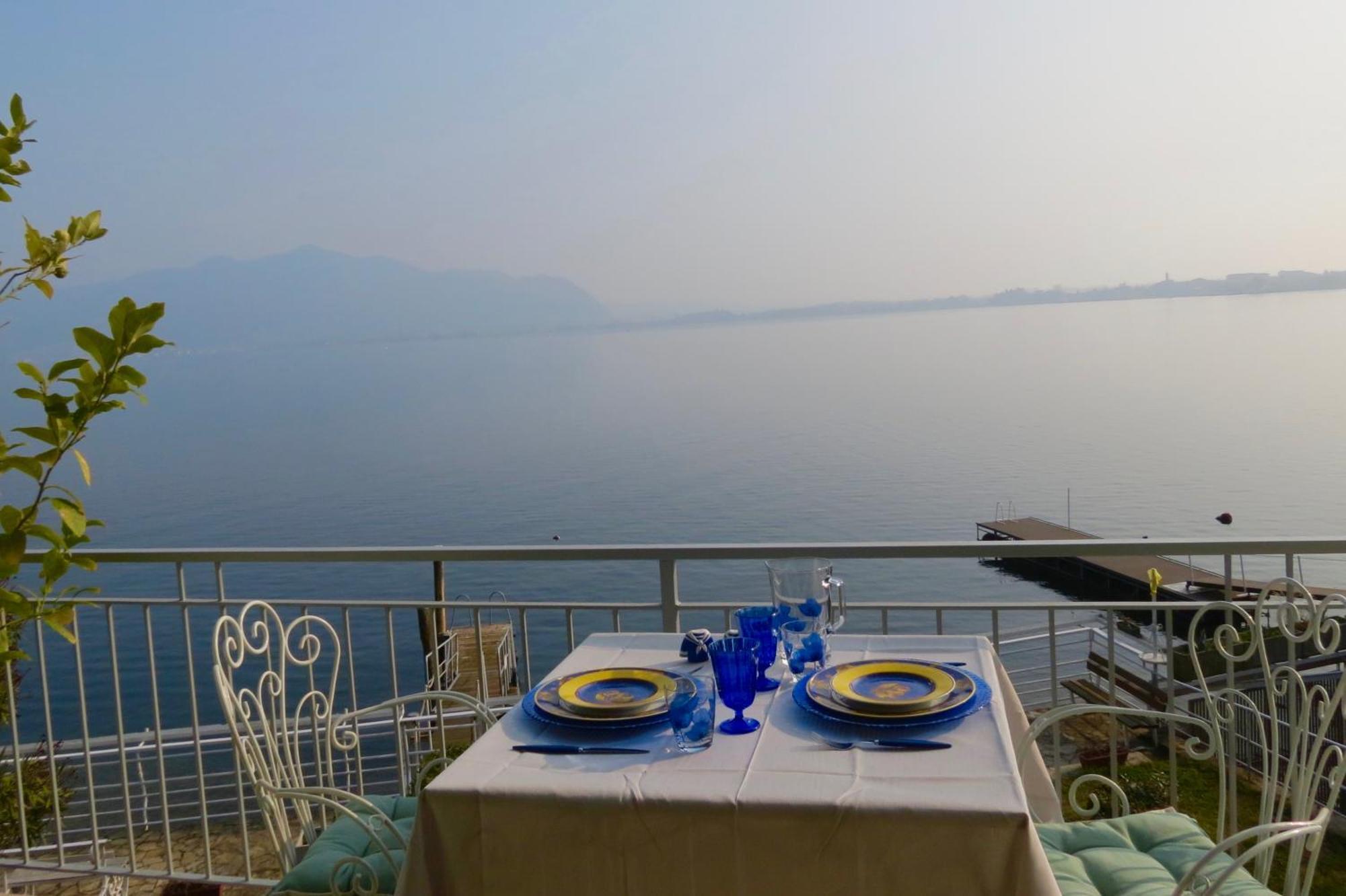 Villa Anastasye Your Lakefront Vacation Rental Predore Ngoại thất bức ảnh