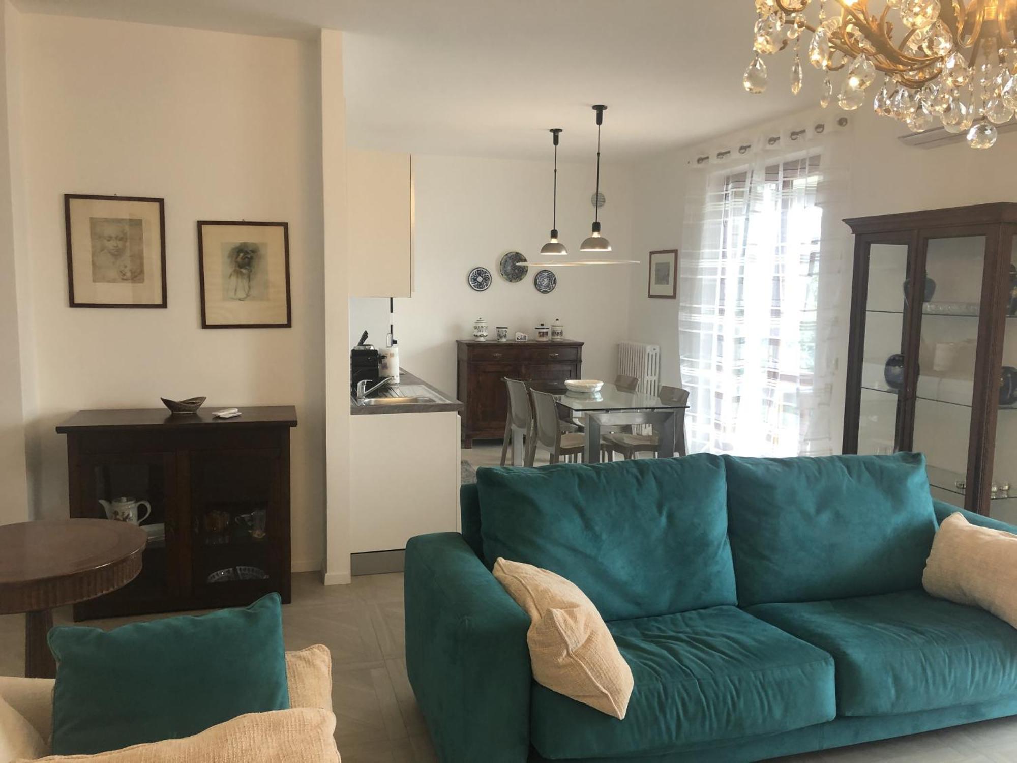 Villa Anastasye Your Lakefront Vacation Rental Predore Ngoại thất bức ảnh