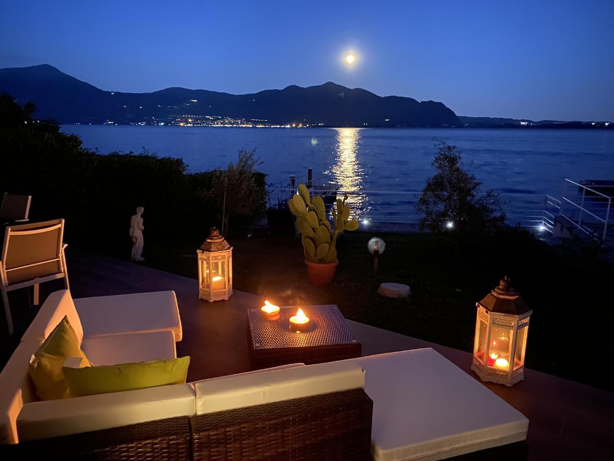 Villa Anastasye Your Lakefront Vacation Rental Predore Ngoại thất bức ảnh