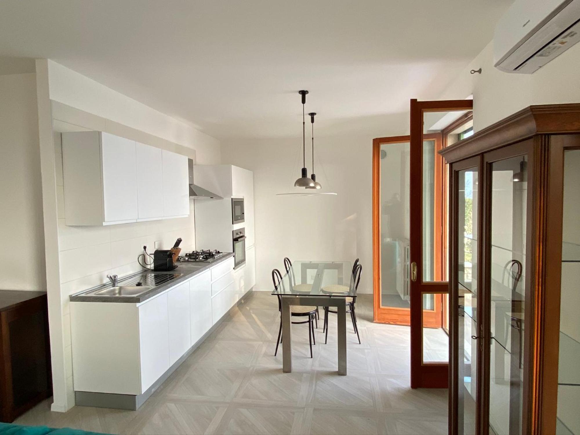 Villa Anastasye Your Lakefront Vacation Rental Predore Ngoại thất bức ảnh