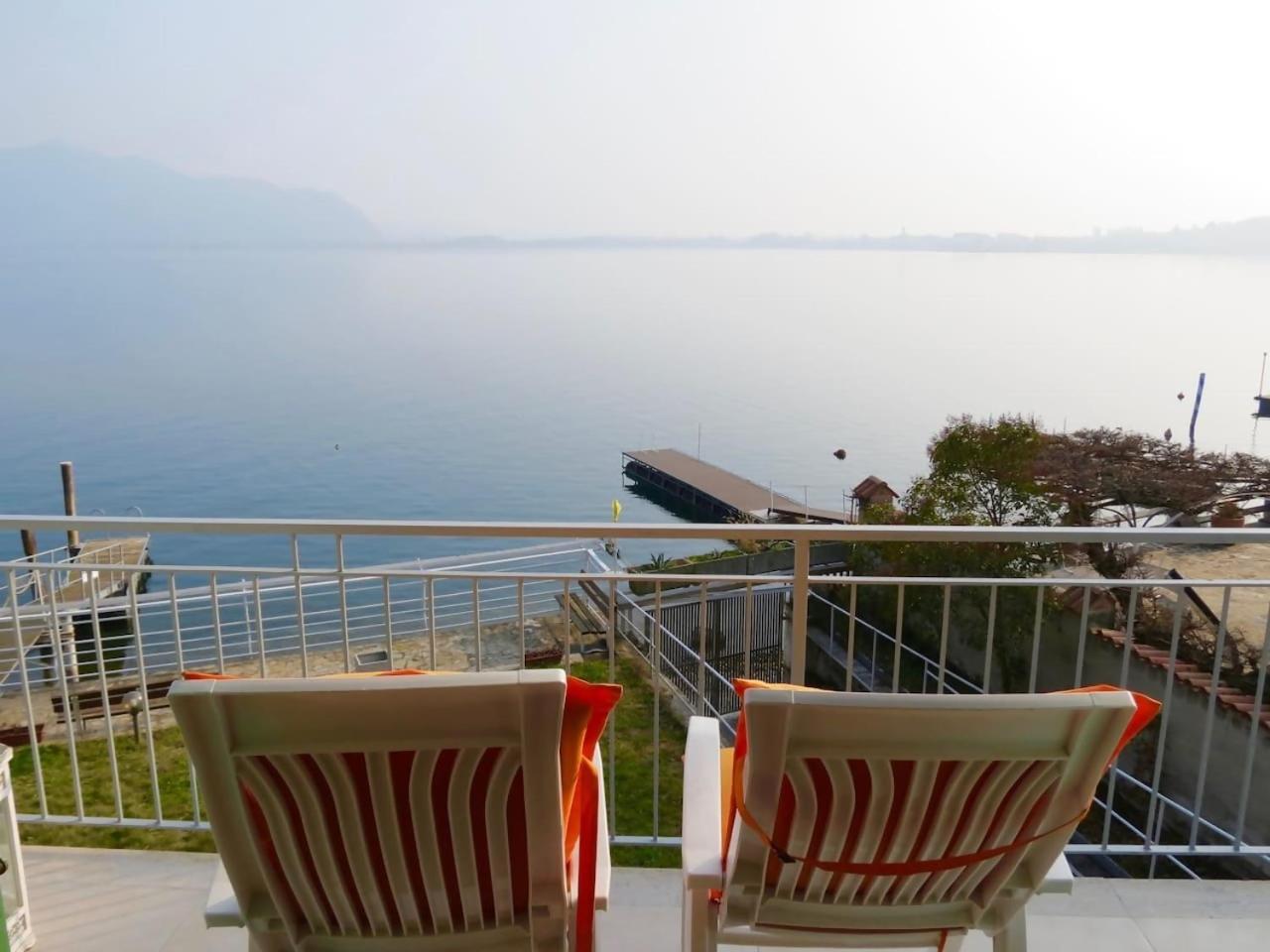 Villa Anastasye Your Lakefront Vacation Rental Predore Phòng bức ảnh